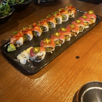 Welina Terrace - Chili salmon roll and ahi roll - Sushi Bars Near Me - Princeville, Hawaii Welina Terrace - Chili salmon roll and ahi roll - Sushi Bars Near Me - Princeville, Hawaii