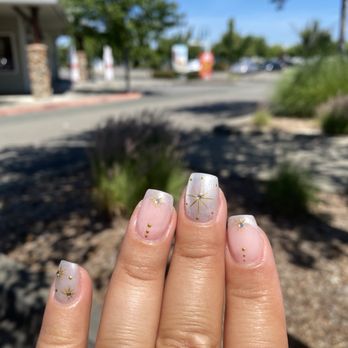 Shiloh Nails & Spa - Nail Salons Near Me - Windsor, California