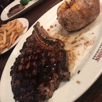 LongHorn Steakhouse - Steakhouses Near Me - Hamilton Township, New Jersey