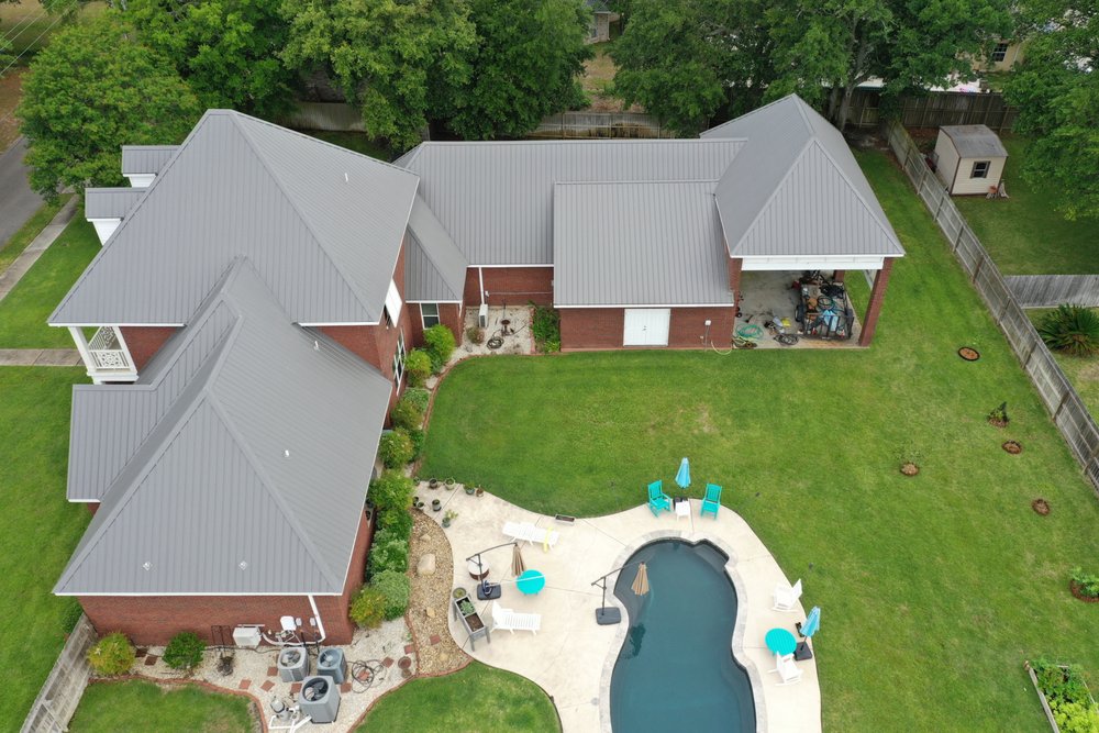 Slide of B&M Roofing