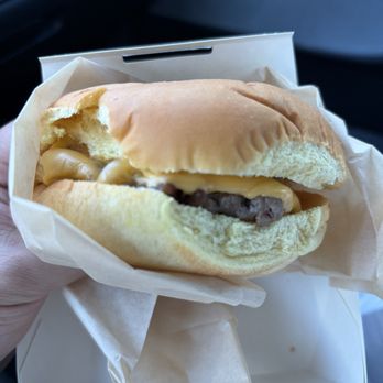 Hambur-gyu - Single cheese burger - Burgers Near Me - Los Angeles, California