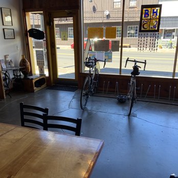 Blue House Cafe - bikes parked in front of the window - Greek Near Me - Vernonia, Oregon