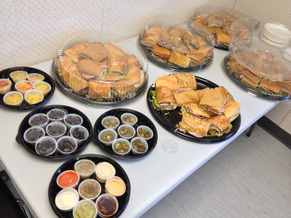 SUBWAY Updated August 2024 98 Third Street, Lac du Manitoba