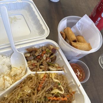 L.A. Chibugan - Pancit, lumpia, rice and sisig - Fast Food Near Me - Los Angeles, California