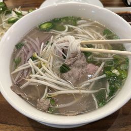 No.1 The Big Bowl Locomotive Beef Pho (火車頭) w/ Brisket, Tripe, Tendon & Eye Round No.1 The Big Bowl Locomotive Beef Pho (火車頭) w/ Brisket, Tripe, Tendon & Eye Round