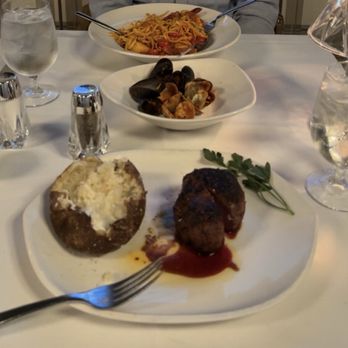 Tony's of Cincinnati - Filet and Pasta Pescatore - Steakhouses Near Me - Cincinnati, Ohio Tony's of Cincinnati - Filet and Pasta Pescatore - Steakhouses Near Me - Cincinnati, Ohio