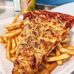 Danny's Italian Pizza & Beef - Sausage pizza