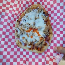 MangiaTv Tuscan Chuckwagon - BBQ Chicken Flatbread