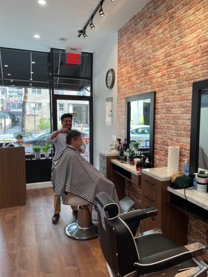 Sharp Styles Barbershop by null