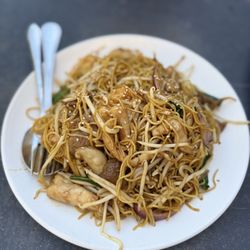 Combination chow mein