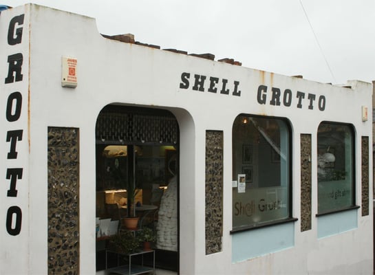 Shell Grotto by null