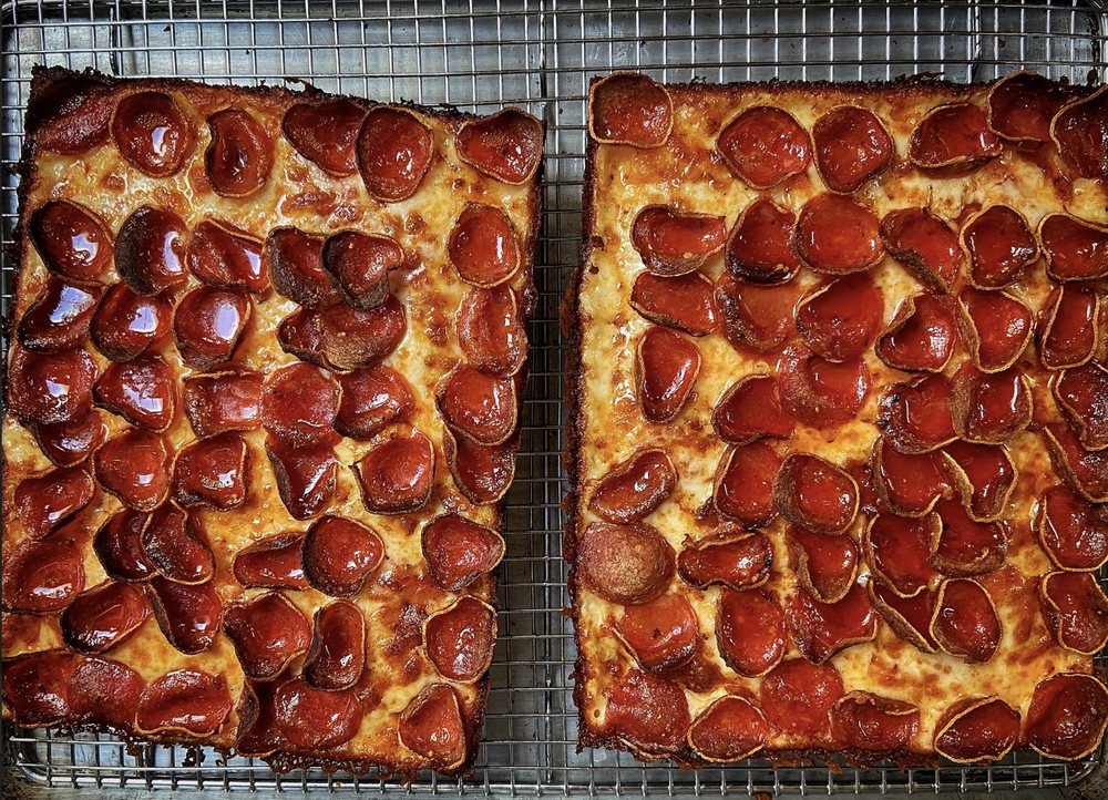 SQUARE PIE GUYS 1711 W El Camino Real, Mountain View, California