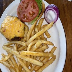LJ's Par & Grill - Pimento Cheeseburger w/ Fries