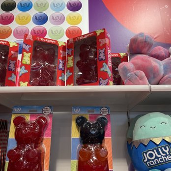 IT'SUGAR - Candy Stores Near Me - Glendale, Arizona