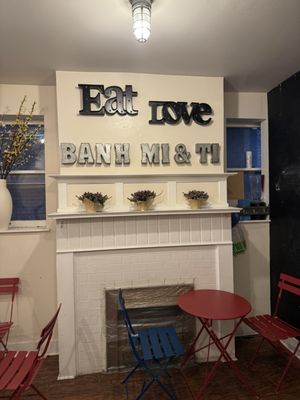 Banh Mi & Ti by null