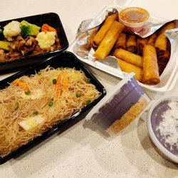Little Mama's - Chicken Adobo and Steamed Veggies, Pancit, Lumpia, Ube Cheesecake