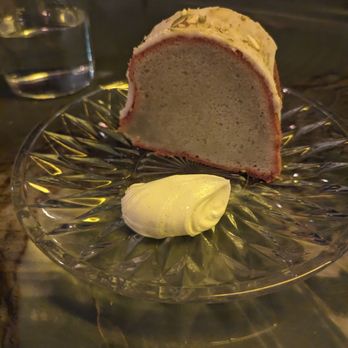 Claud - Pistachio Bundt cake - Wine Bars Near Me - New York, New York Claud - Pistachio Bundt cake - Wine Bars Near Me - New York, New York