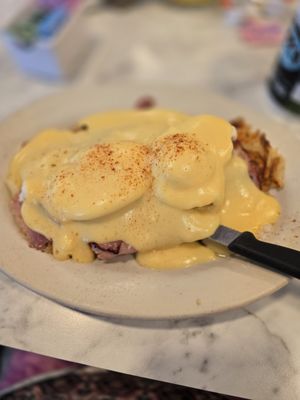 Busy Bee Café by null