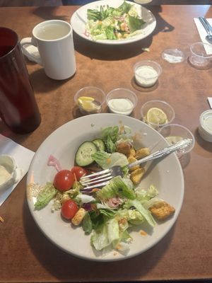 Maddy's Paddy Cafe by null