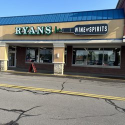 Ryan's Wine and Spirits - Store front