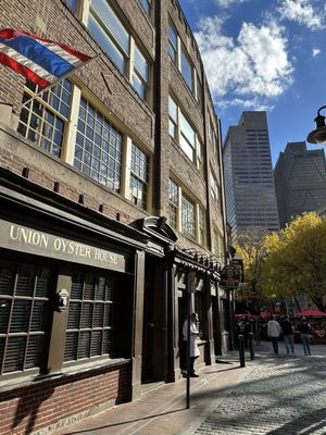 Union Oyster House by null