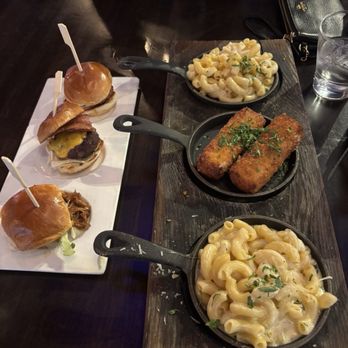Flights - Mac & Cheese Flight AND Slider flight - New American Near Me - Las Vegas, Nevada