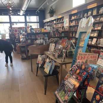Story on the Square - Plenty of good books. - Bookstores Near Me - McDonough, Georgia Story on the Square - Plenty of good books. - Bookstores Near Me - McDonough, Georgia