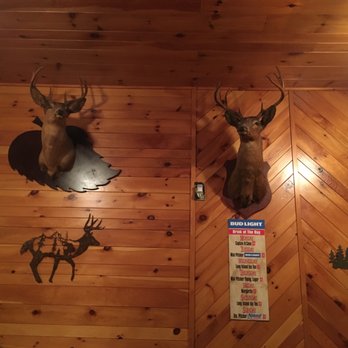 Crippled Bear Inn - Breakfast with friends - Bars Near Me - Williamsport, Pennsylvania