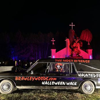 Brawley Woods Haunted Halloween Walk - Tours Near Me - Whitby, Ontario Brawley Woods Haunted Halloween Walk - Tours Near Me - Whitby, Ontario