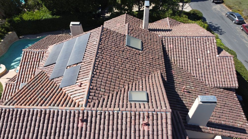 Slide of Araujo Roofing