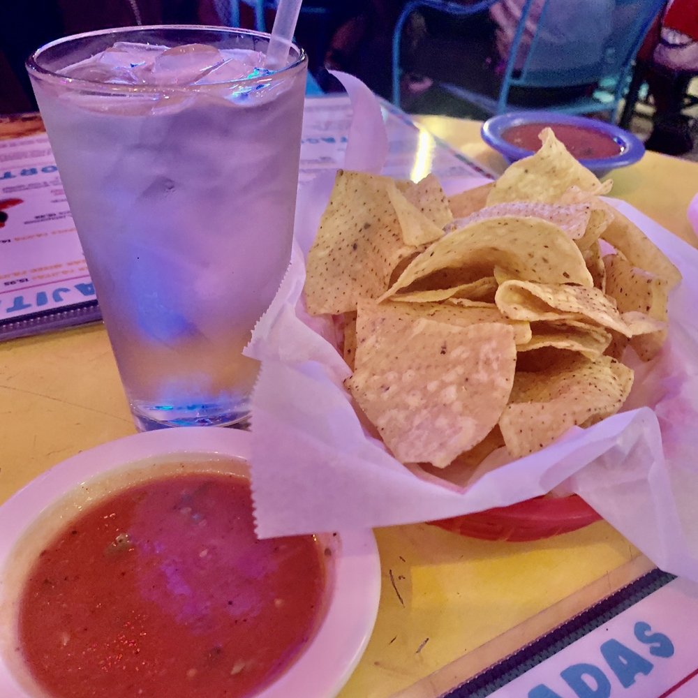 El Burro Loco - Chips and Salsa - Mexican Near Me - St. Louis, Missouri El Burro Loco - Chips and Salsa - Mexican Near Me - St. Louis, Missouri