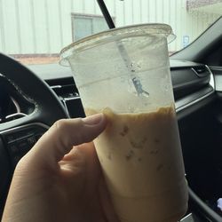 Creekside Coffee - Vanilla iced latte