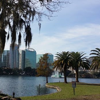 Lake Eola Park - Parks Near Me - Orlando, Florida