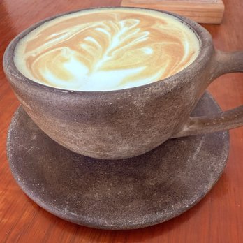 El Barrio - Rustic clay mug and saucer - Breakfast & Brunch Near Me - Mérida, YUC El Barrio - Rustic clay mug and saucer - Breakfast & Brunch Near Me - Mérida, YUC