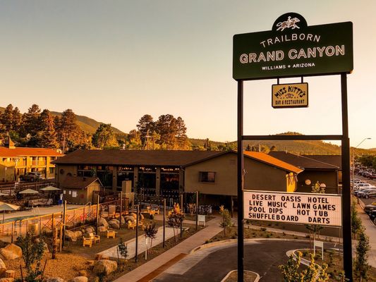 Trailborn Grand Canyon by null