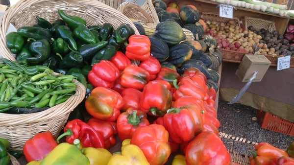 Montavilla Farmers Market by null