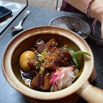 Dzo Viet Eatery - Caramelized pork belly clay pot rice - Vietnamese Near Me - Toronto, Ontario