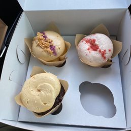Chocolate Salted Caramel Cupcake
