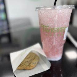 Twisted Sugar - Swizzle stick and Chocolate Chip Cookie
