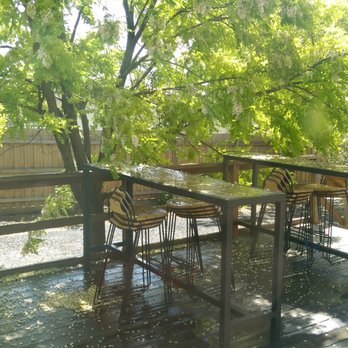 Fook Shing - Beer Garden - Pubs Near Me - Kyneton, VIC