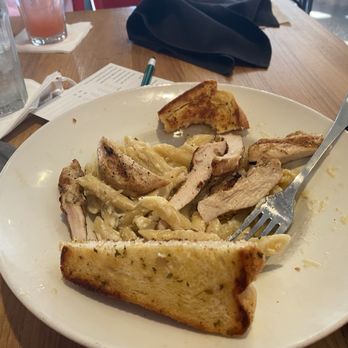 Katz's - Chicken Penne Pasta Alfredo - Delis Near Me - Houston, Texas Katz's - Chicken Penne Pasta Alfredo - Delis Near Me - Houston, Texas