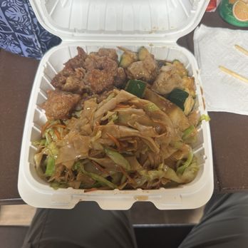 Don's Chinese Kitchen - Two entrees and one side. Chowfunn, orange chicken and zucchini chicken. - Chinese Near Me - Kamuela, Hawaii Don's Chinese Kitchen - Two entrees and one side. Chowfunn, orange chicken and zucchini chicken. - Chinese Near Me - Kamuela, Hawaii