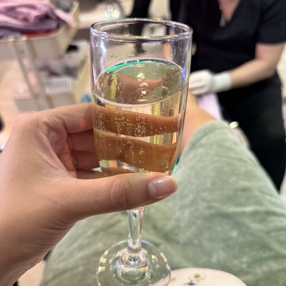 Infinite Nails & Spa - Nail Salons Near Me - Houston, Texas