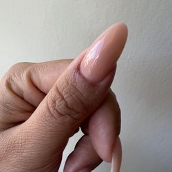 Linda's Nails And Spa - Small cut on the corner of my thumb