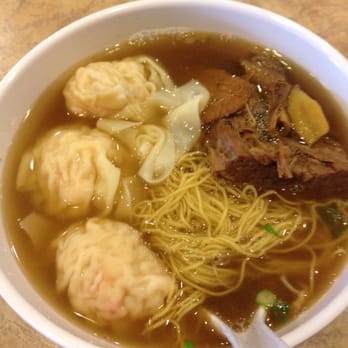 Wonton Express - Two topping noodle in soup (beef brisket and shrimp wonton) and its in this uncious beef broth - Chinese Near Me - Mississauga, Ontario Wonton Express - Two topping noodle in soup (beef brisket and shrimp wonton) and its in this uncious beef broth - Chinese Near Me - Mississauga, Ontario