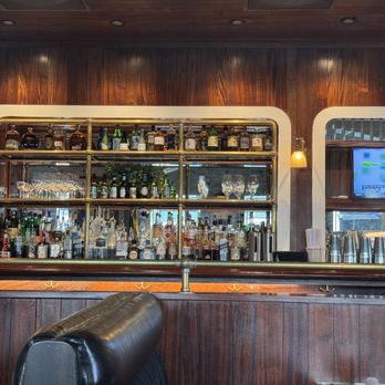 Anchor Sushi Bar - Bar area - Sushi Bars Near Me - Dallas, Texas