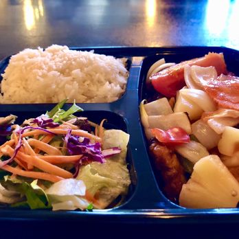 Amazing Siam Thai Restaurant - Lunch Special: Sweet 'n Sour Chicken - Thai Near Me - Chatsworth, California Amazing Siam Thai Restaurant - Lunch Special: Sweet 'n Sour Chicken - Thai Near Me - Chatsworth, California