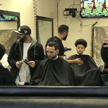 Fade City - High Blowout Fade - Barbers Near Me - Tampa, Florida Fade City - High Blowout Fade - Barbers Near Me - Tampa, Florida