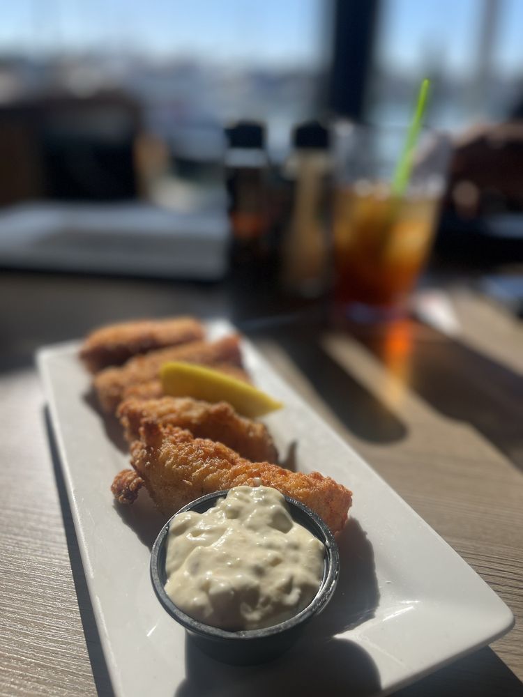 DOCKSIDE WATERFRONT GRILL 509 N Tamiami Trl, Venice, Florida 575 Photos & 803 Reviews