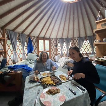 Orca Island Cabins - Breakfast - Hiking Near Me